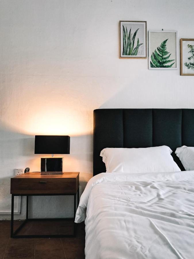 111 Hutton Lane Hostel George Town Kültér fotó