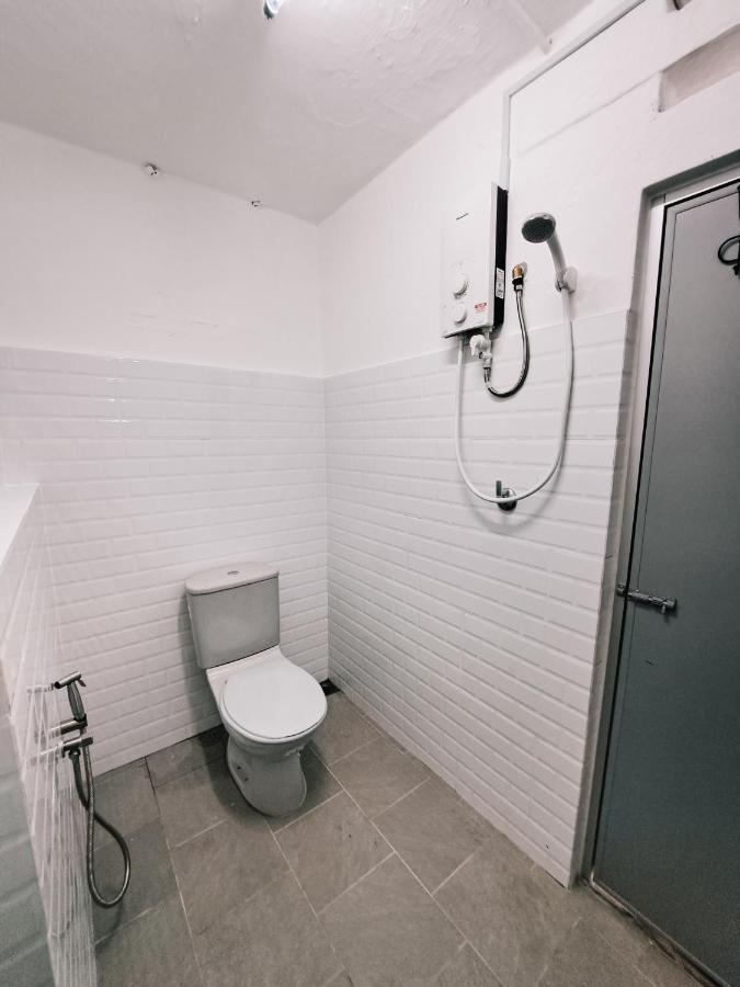111 Hutton Lane Hostel George Town Kültér fotó