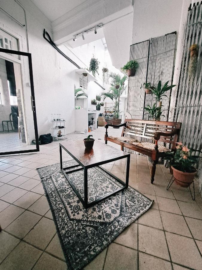 111 Hutton Lane Hostel George Town Kültér fotó