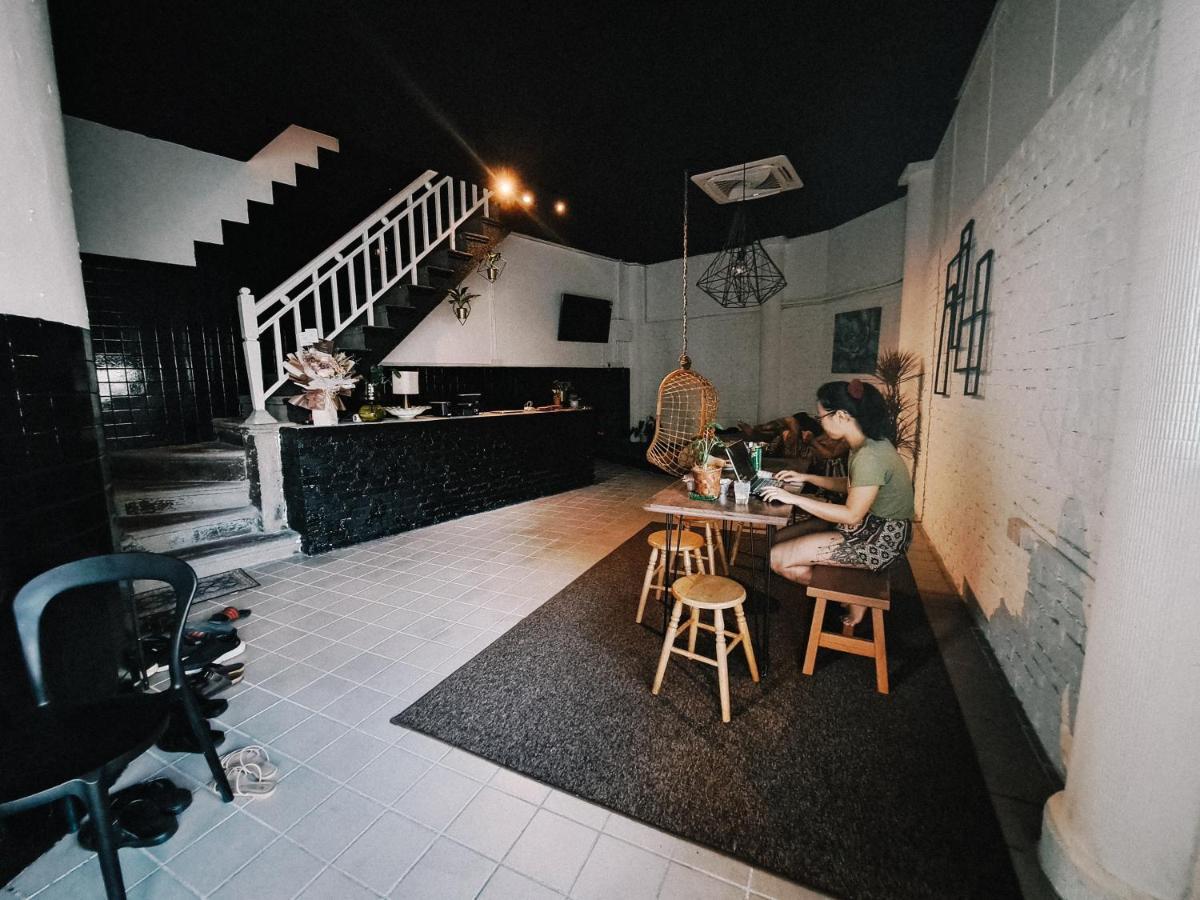111 Hutton Lane Hostel George Town Kültér fotó